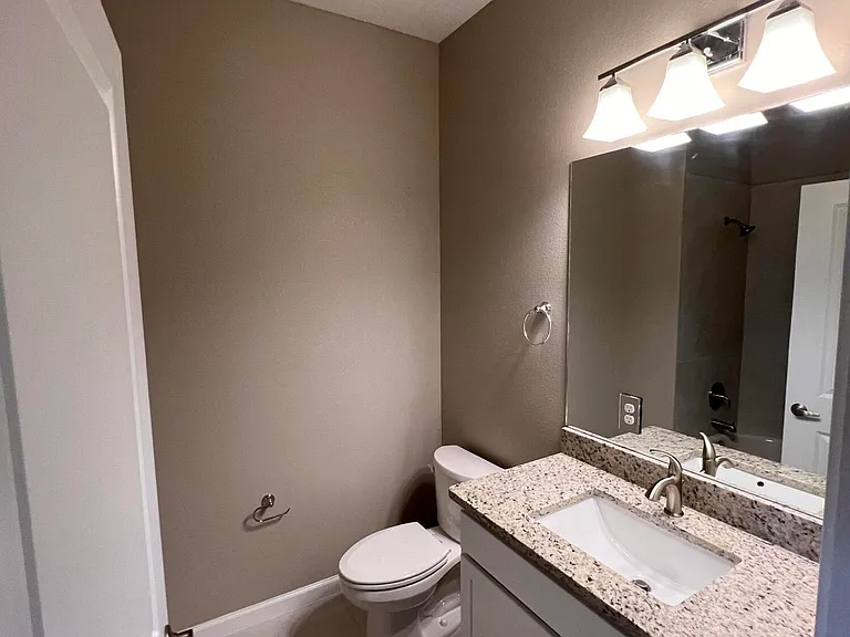 3930 Playa Del Sol Dr #204 — Photo 14
