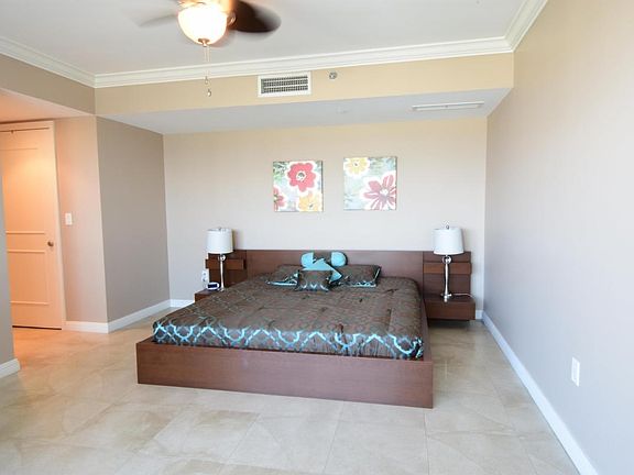 4th image of 17201 Collins Ave APT 2309