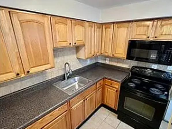 1599 Retreat St, Baltimore, MD 21217