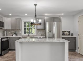 1416 Parker Mountain Road, Strafford, NH 03884