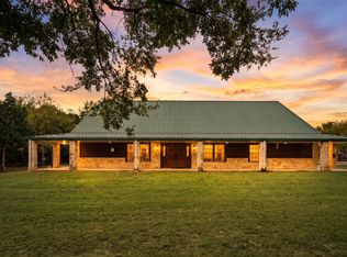 464 Oak Hill Rd, Valley View, TX 76272