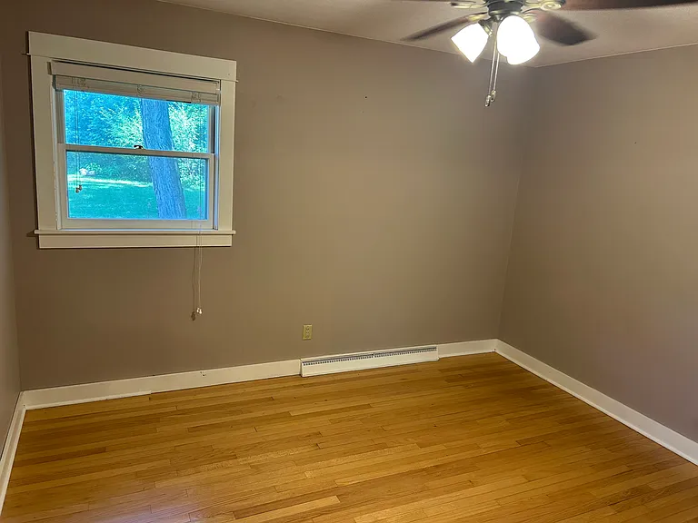 N80W5776 Woodland Rd — Photo 8