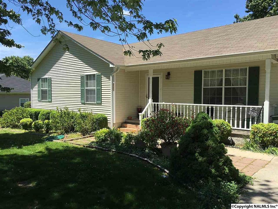 1st image of 2515 Charity Ln