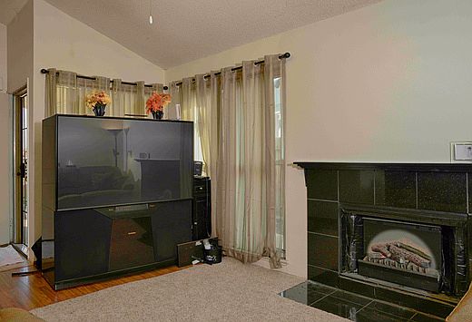 4th image of 7558 Whisperwillow Dr