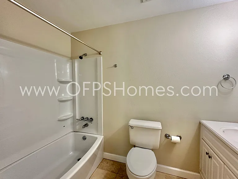 4490 Highway 87 N — Photo 21