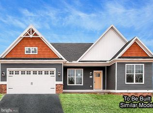 204 Hauer Ter, Spring Grove, PA 17362