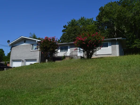 4609 Plaza Hills Ln #A & B, Hixson, TN 37343