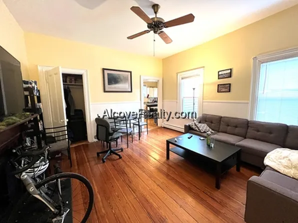 (undisclosed Address), Somerville, MA 02144