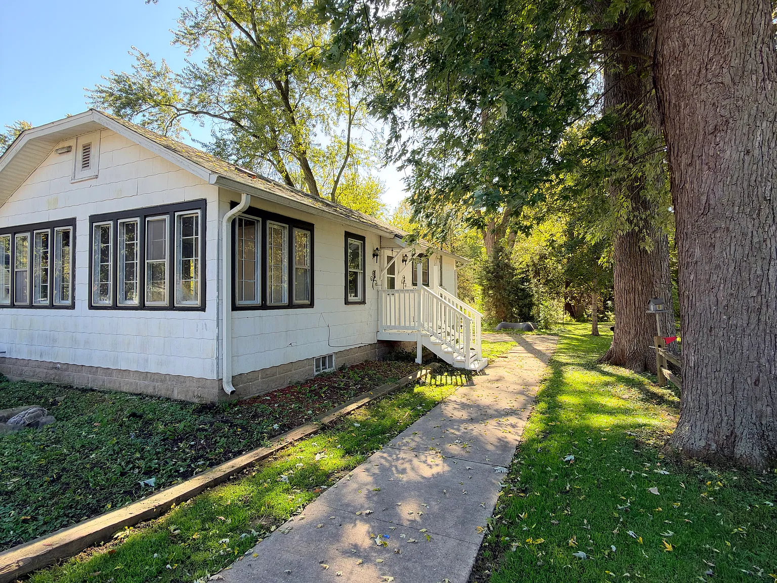 2 bed, 980 sqft, $2,000 — Photo 3