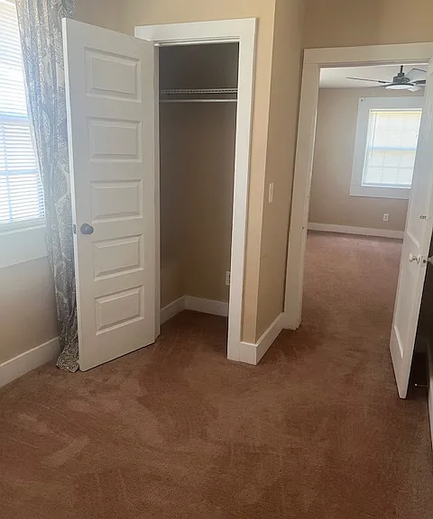 825 Athens St — Photo 11