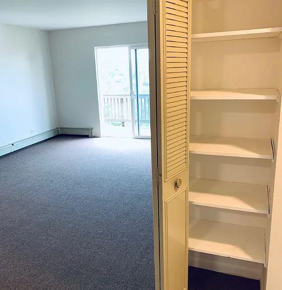 8232 Niles Center Rd #415 — Photo 11