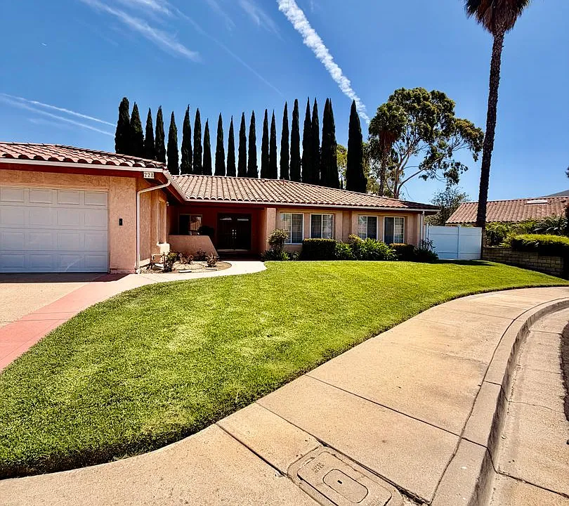 228 Eagleview Pl