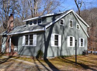 451 Peter Rd, Southbury, CT 06488