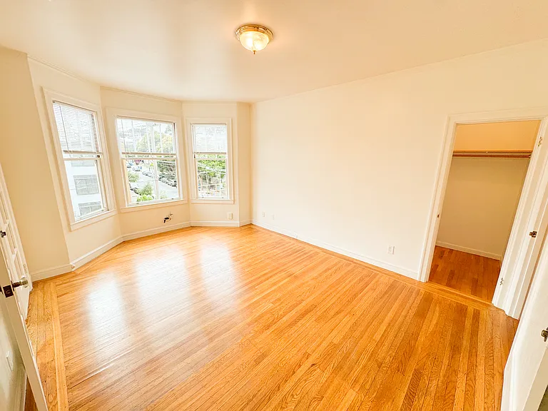 2495A Sutter St #2 — Photo 4