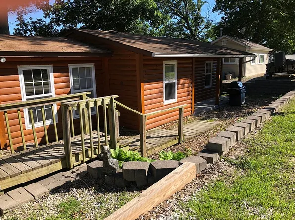 3352 Schuhart Park Rd, Saint Clair, MO 63077