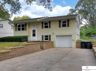 11010 Spring St, Omaha, NE 68144