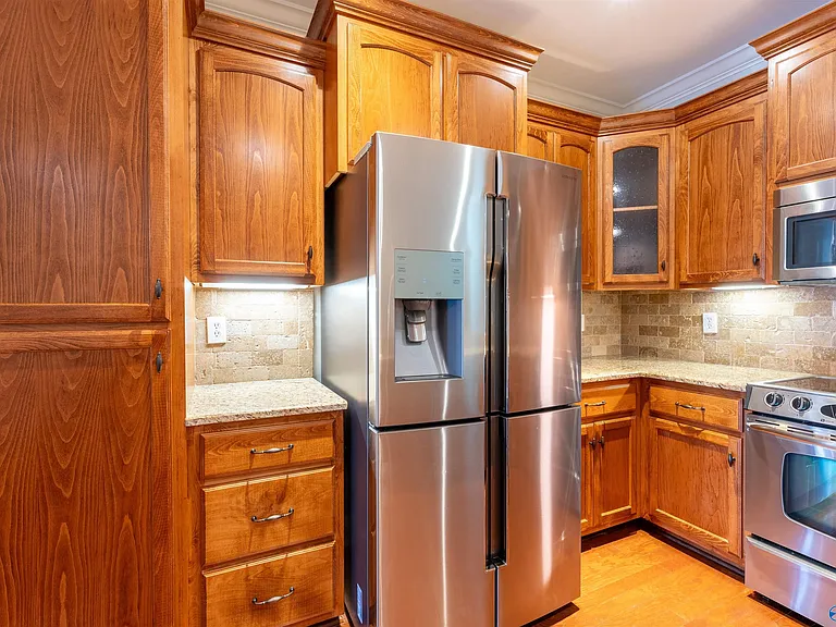 525 W Mossyleaf Dr SW — Photo 29