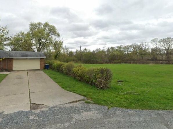 4500 S Michelle St, Saginaw, MI 48601