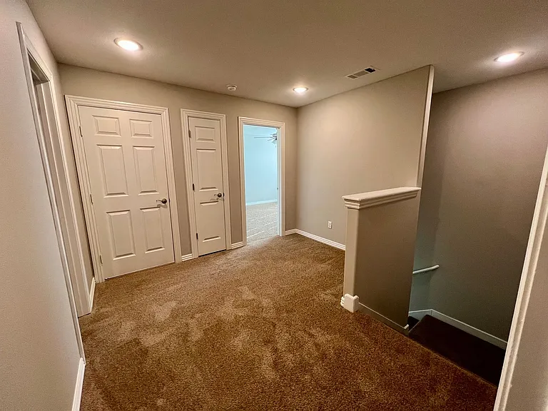9809 Mylea Cir — Photo 11