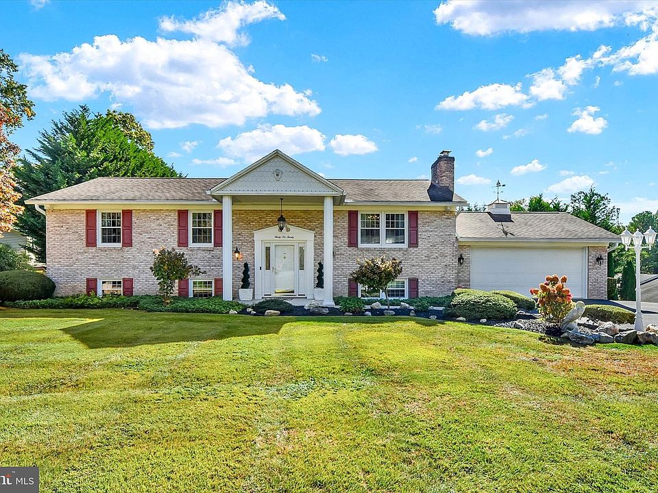 1st image of 3620 Woodholme Dr