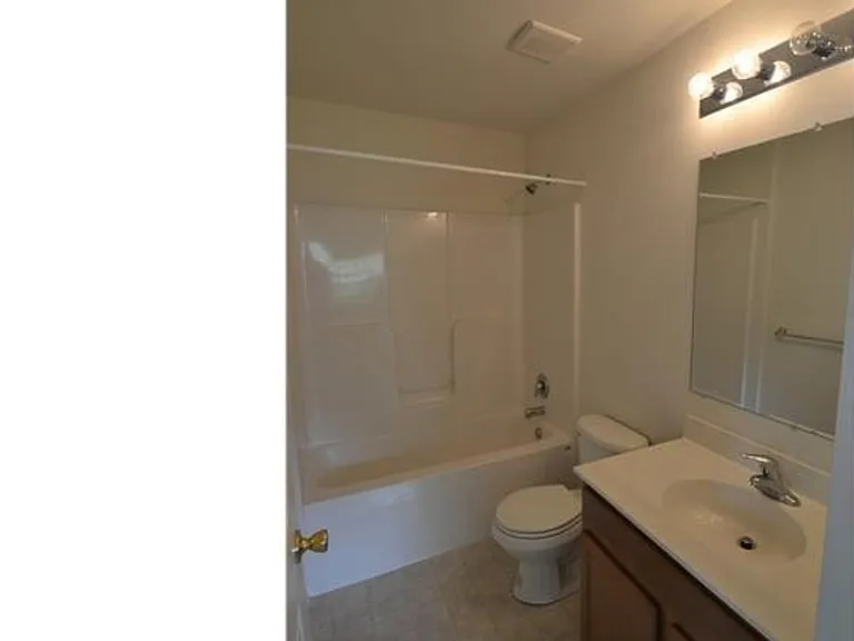 203 Hamilton St — Photo 8