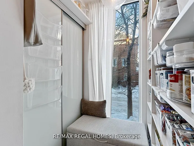1238 Dundas St E #Townhouse 110 — Photo 6