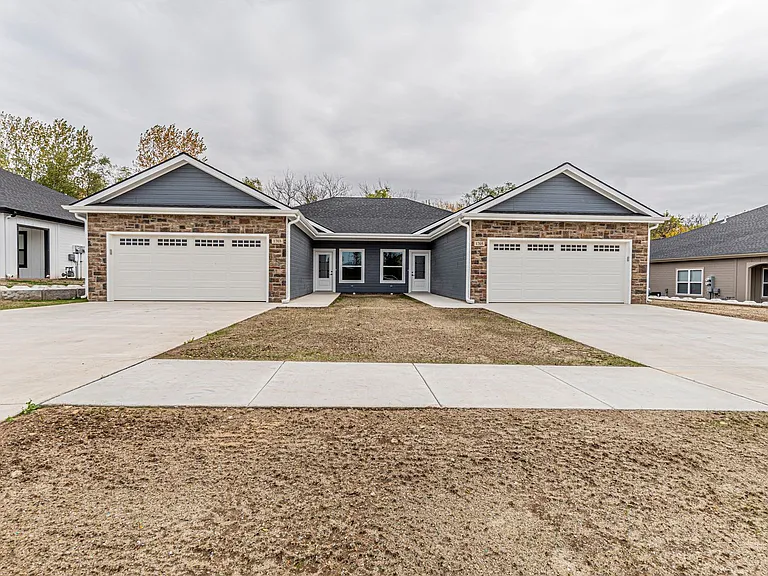 1705 Kenneth Dr — Photo 27