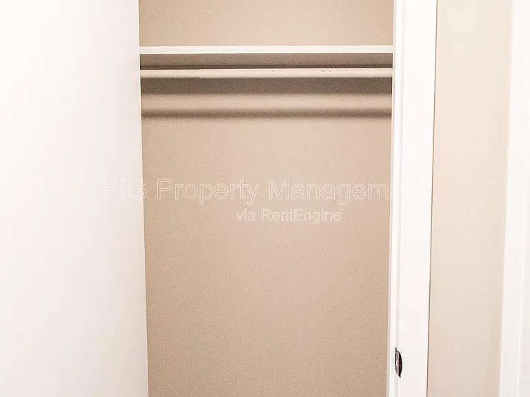 129 Hillcrest Dr #20 — Photo 10