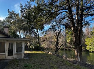 14801 W River Rd, Inglis, FL 34449