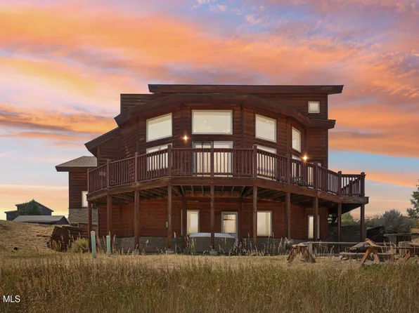 108 Hummingbird Way, Granby, CO 80446