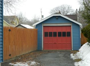 526 Charles St, Glenville, NY 12302