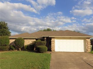 1602 Hastings Dr, Mansfield, TX 76063