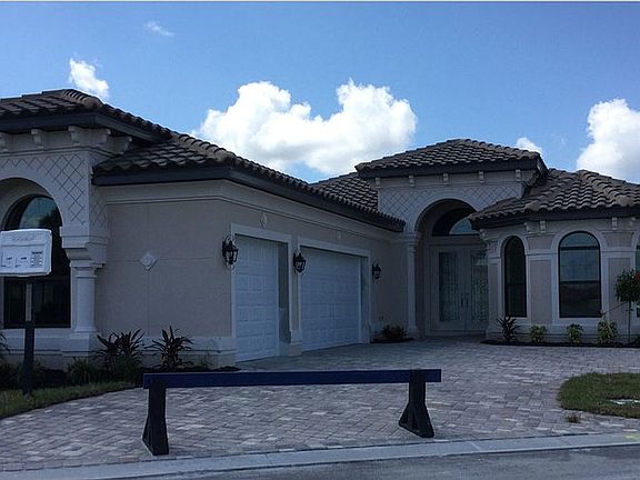 3rd image of 10539 Valencia Lakes Dr