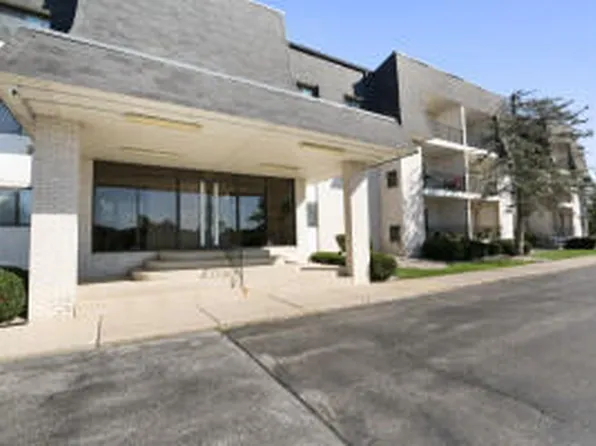 321 Deerpath Dr Unit 302, Schererville, IN 46375