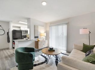 2800 S Ashford Rd #205, Houston, TX 77082