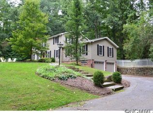 1915 Little River Rd, Flat Rock, NC 28731