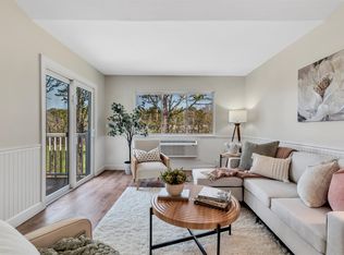 82 Fletcher Ln #I, Brewster, MA 02631