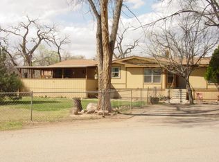 35 Mountain Laurel St, Los Lunas, NM 87031