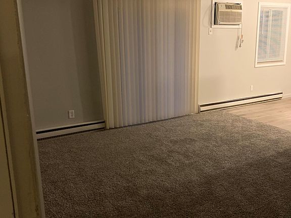 4th image of 5381 Southgate Blvd #9