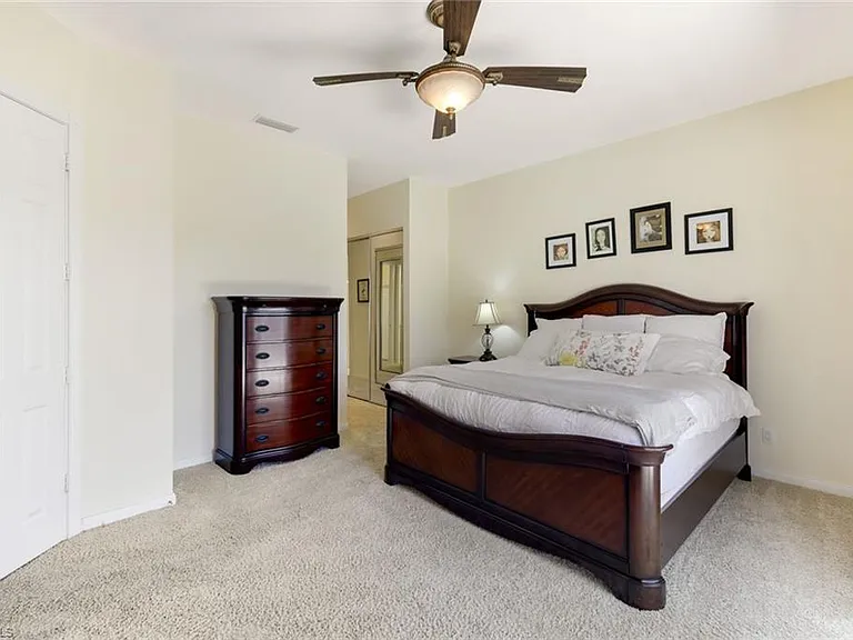 5848 Ferrara Dr — Photo 14