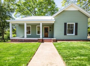 127 Clifton Ter, Carrollton, GA 30117