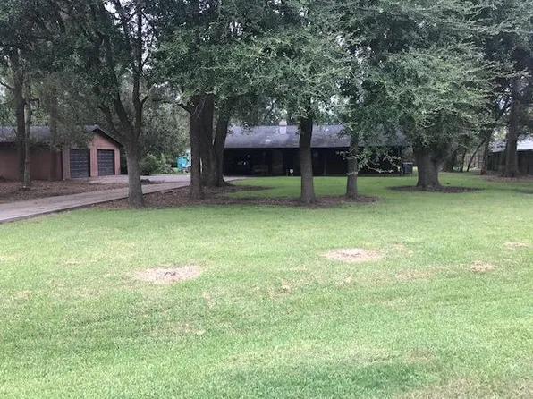 6542 Canal St, Port Arthur, TX 77640