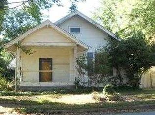 4 Saxon Hts, Spartanburg, SC 29301