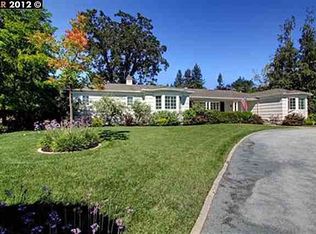 7 Crest Rd, Lafayette, CA 94549