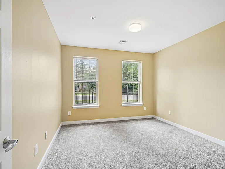 Birchwood at Parker Hall 55+ Community — Photo 24