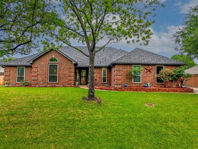 420 Flagstone Dr, Burleson, TX, 76028