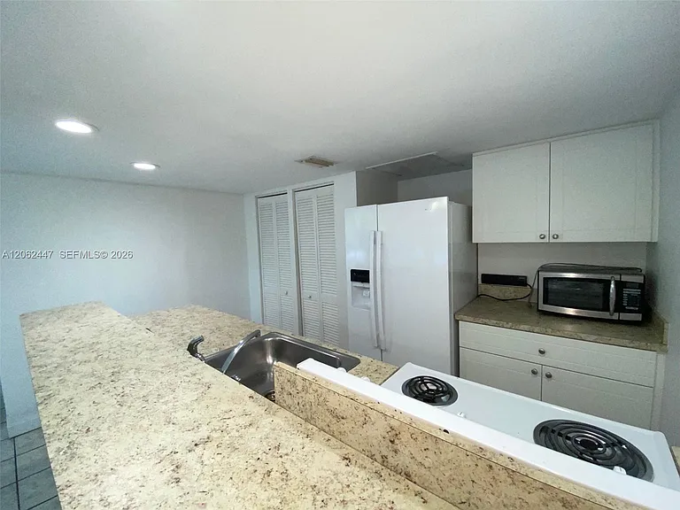 6414 Miami Lakes Dr E #0 — Photo 6