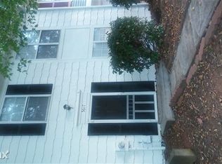 5617 Wells Cir, Stone Mountain, GA 30087
