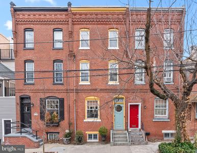 132 Bainbridge St, Philadelphia, PA, 19147
