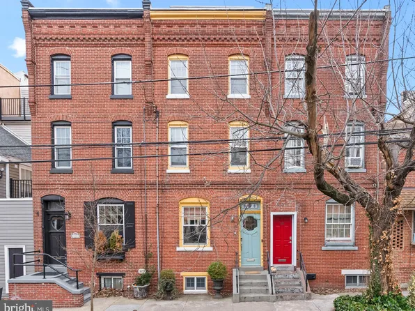 132 Bainbridge St, Philadelphia, PA 19147